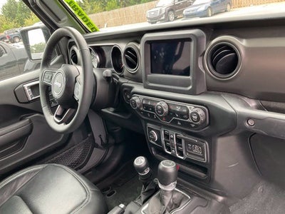 2023 Jeep Gladiator Willys 4x4