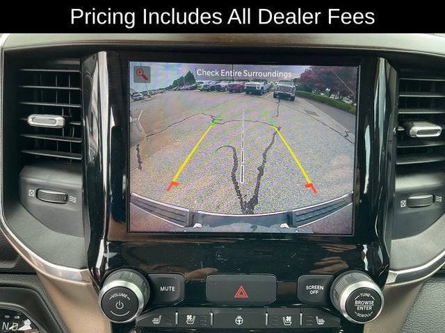 2022 RAM 1500 Laramie Crew Cab 4x2 6'4" Box