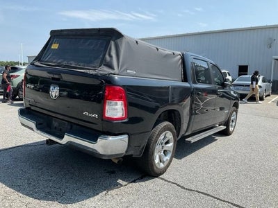 2022 RAM 1500 Big Horn Crew Cab 4x4 5'7" Box