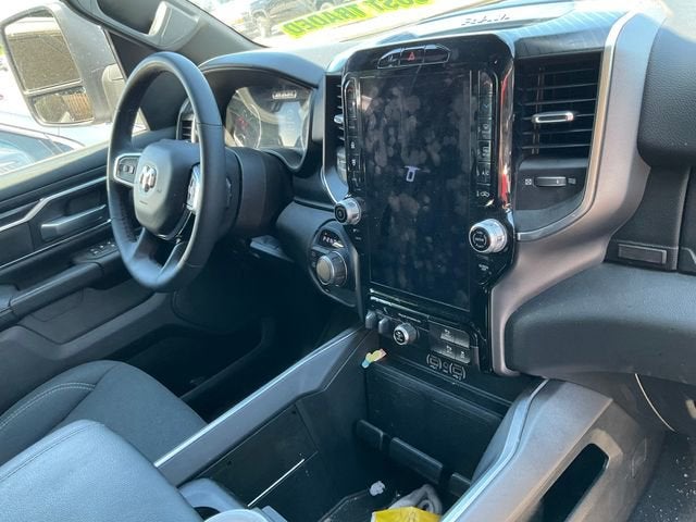 2025 RAM 1500 Big Horn Crew Cab 4x4 6'4" Box