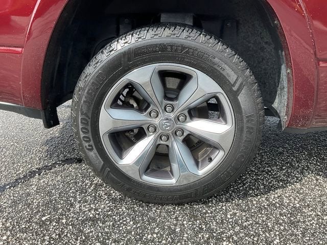2021 RAM 1500 Limited Crew Cab 4x4 5'7" Box