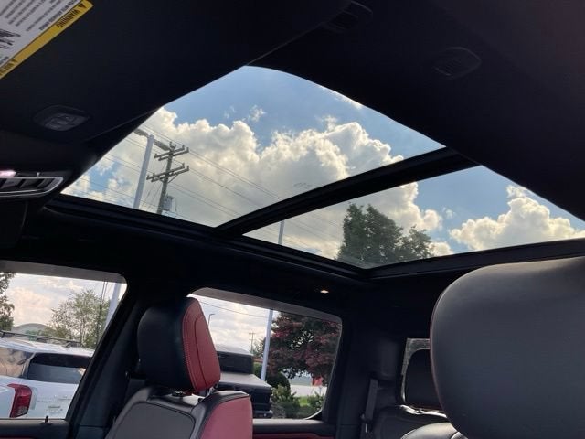 2019 RAM 1500 Rebel Crew Cab 4x4 5'7" Box