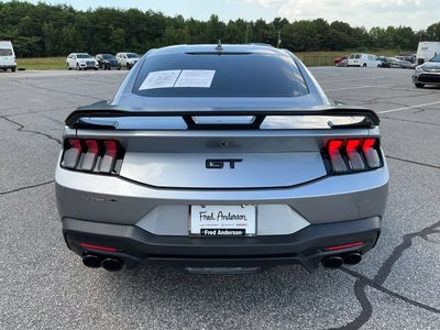 2025 Ford Mustang GT Premium Fastback