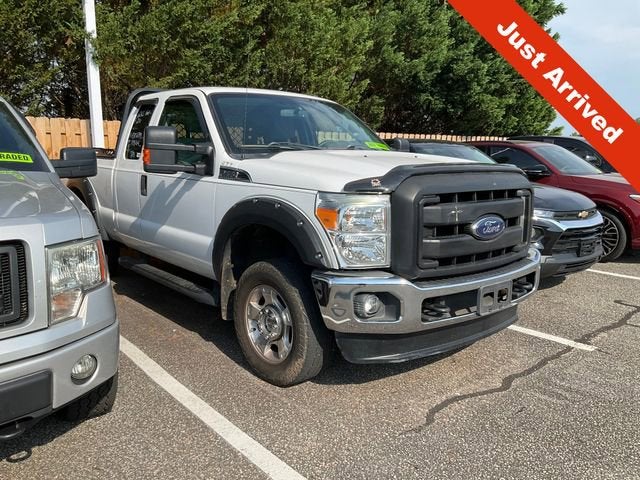 2015 Ford F-250 XLT 4x4 SuperCab 158 in's photo