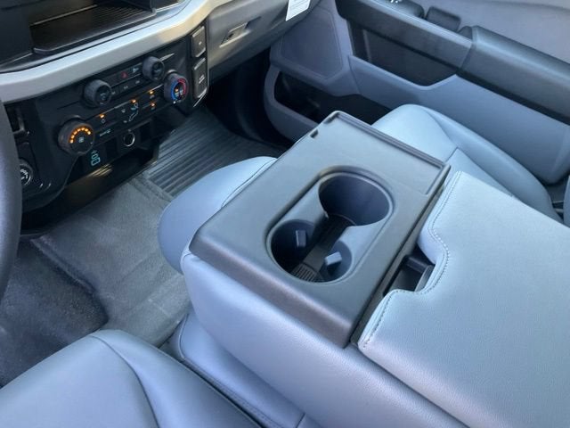 2026 Ford F-350 Super Duty XL - Photo 14