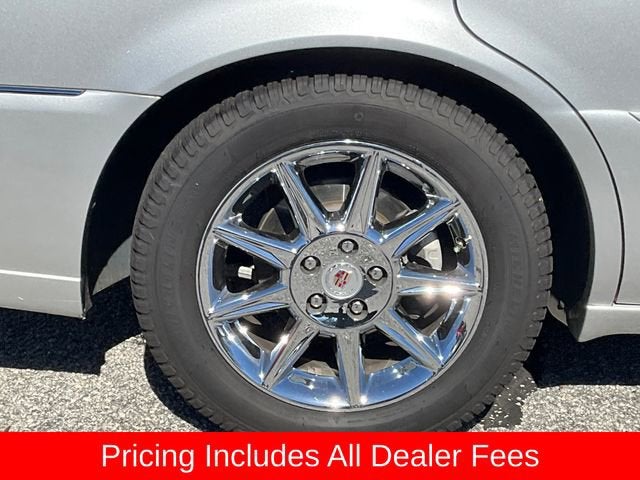 2011 Cadillac DTS Luxury Collection