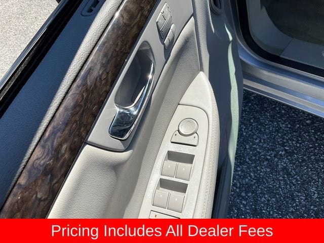 2011 Cadillac DTS Luxury Collection