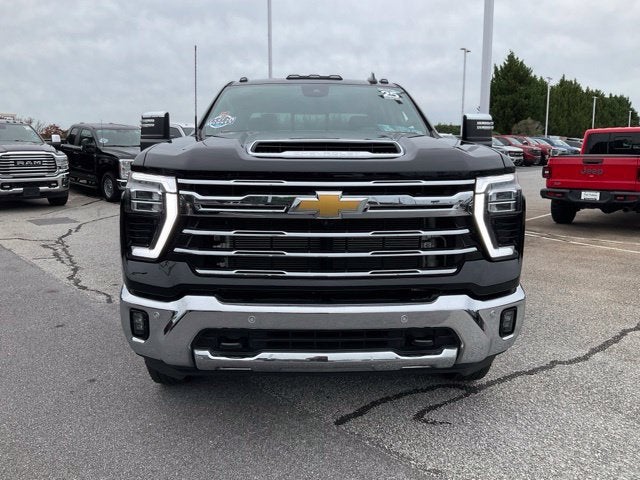 2025 Chevrolet Silverado 3500 HD LTZ DRW
