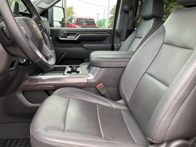 2025 Chevrolet Silverado 3500 HD LTZ DRW