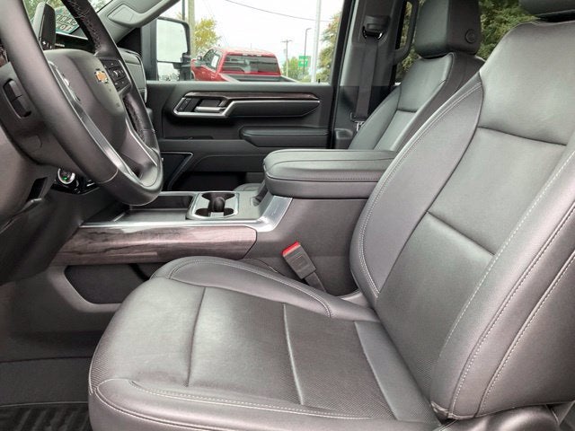 2025 Chevrolet Silverado 3500 HD LTZ DRW