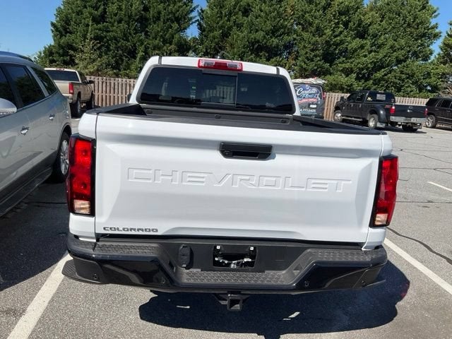 2025 Chevrolet Colorado WT/LT