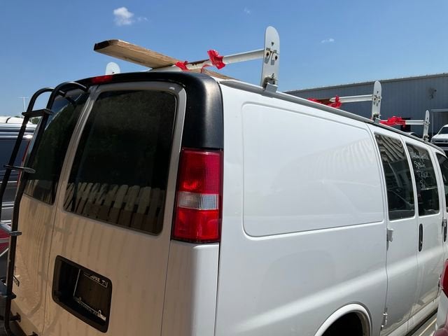 2022 Chevrolet Express Cargo 2500 WT