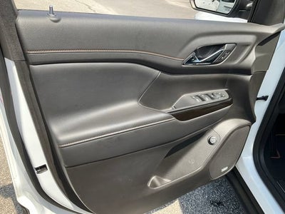 2021 GMC Acadia AT4