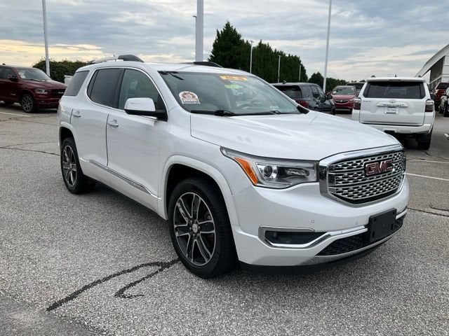 2017 GMC Acadia Denali