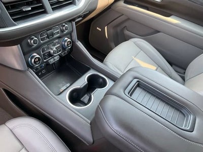 2024 GMC Yukon SLT