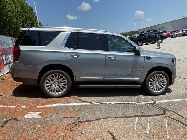 2025 GMC Yukon Elevation