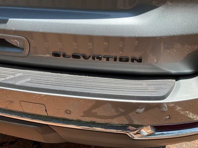 2025 GMC Yukon Elevation