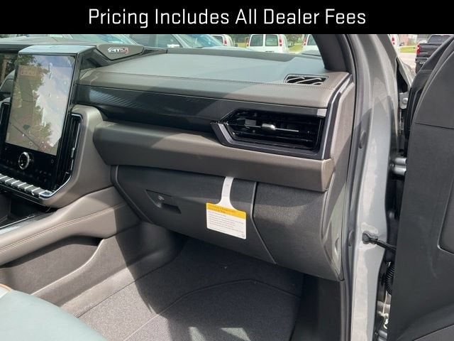 2026 GMC Yukon AT4 - Photo 18