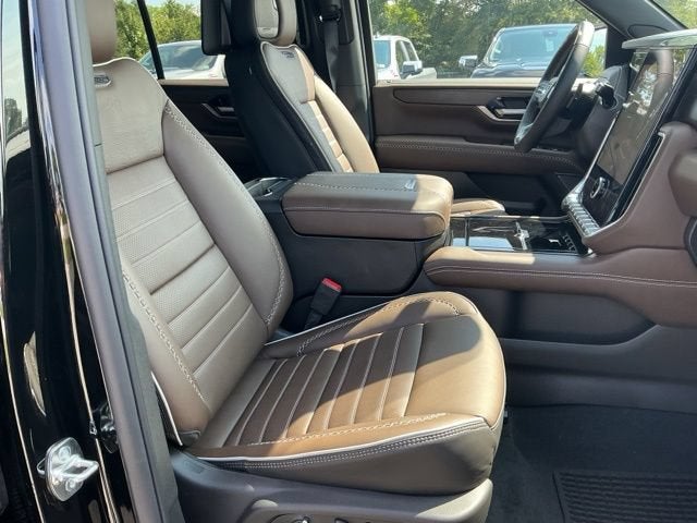 2026 GMC Yukon Denali Ultimate - Photo 20