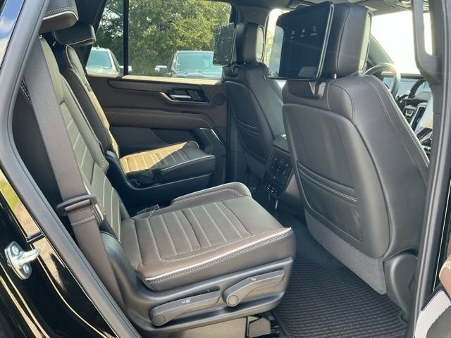 2026 GMC Yukon Denali Ultimate - Photo 22