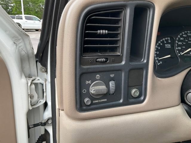 2002 Chevrolet Suburban LS