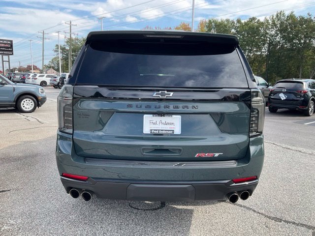 2025 Chevrolet Suburban RST