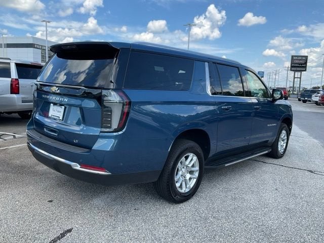 2025 Chevrolet Suburban LT