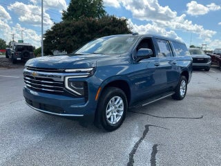 2025 Chevrolet Suburban LT