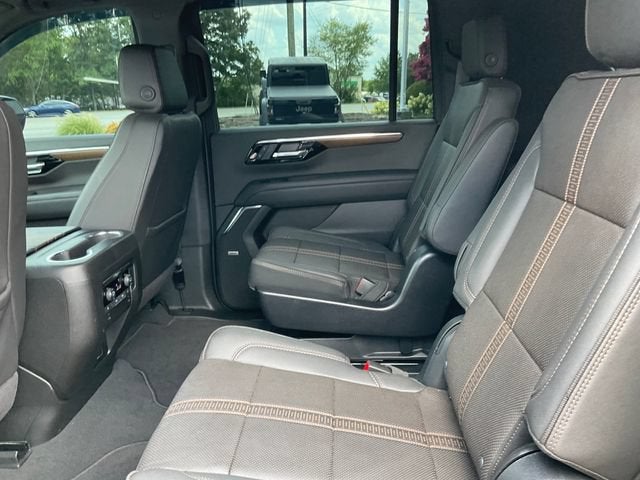 2025 Chevrolet Suburban High Country