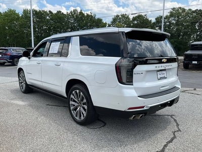 2025 Chevrolet Suburban High Country