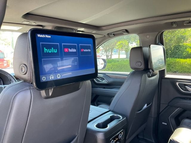 2023 Chevrolet Suburban High Country