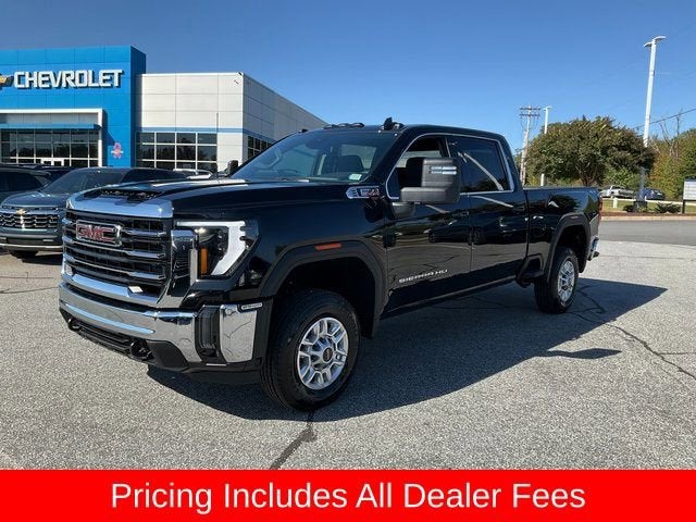 2026 GMC Sierra 4WD Crew Cab Standard Box SLE's photo