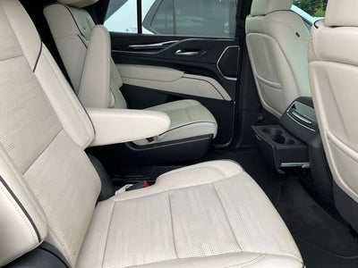 2022 Cadillac Escalade Sport