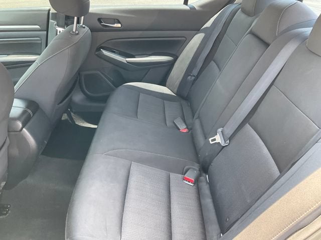 2021 Nissan Altima SV FWD