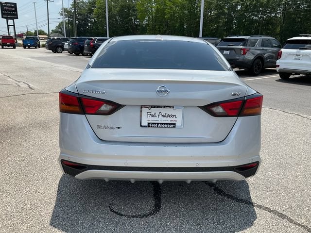 2021 Nissan Altima SV FWD