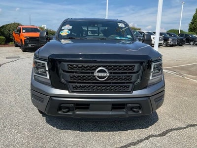 2023 Nissan TITAN Crew Cab SV 4x2