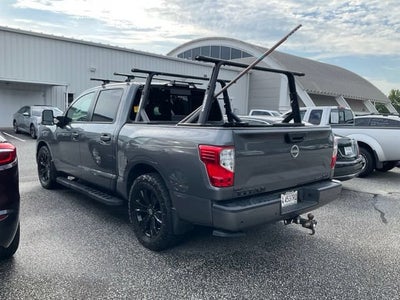 2023 Nissan TITAN Crew Cab SV 4x2