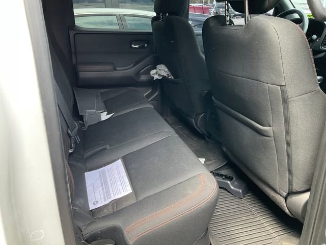 2022 Nissan Frontier Crew Cab PRO-4X 4x4