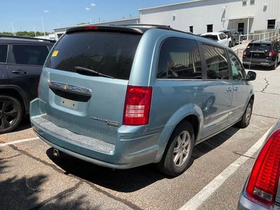 2009 Chrysler Town & Country Touring