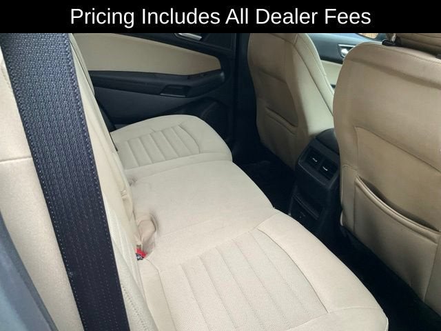2020 Ford Edge SE