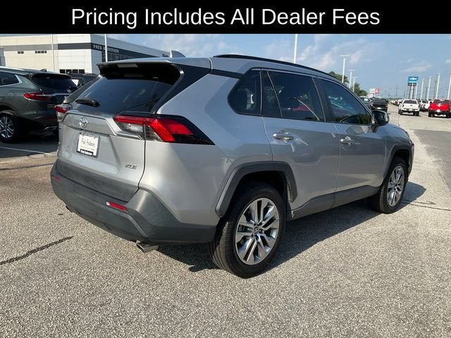 2022 Toyota RAV4 XLE Premium
