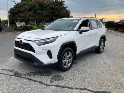 2024 Toyota RAV4 XLE