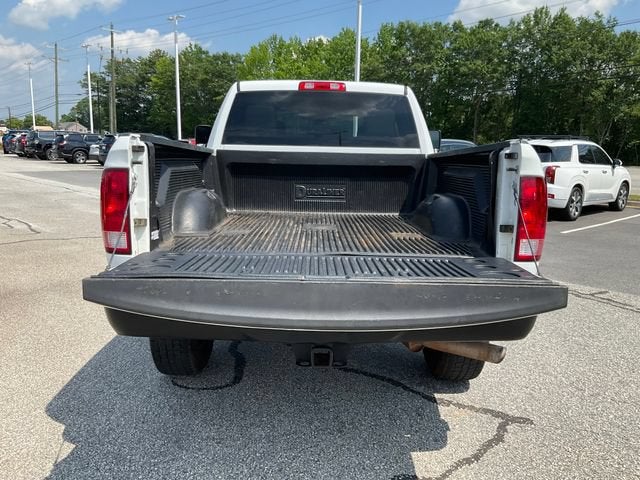 2017 RAM 3500 Tradesman Crew Cab 4x2 6'4" Box
