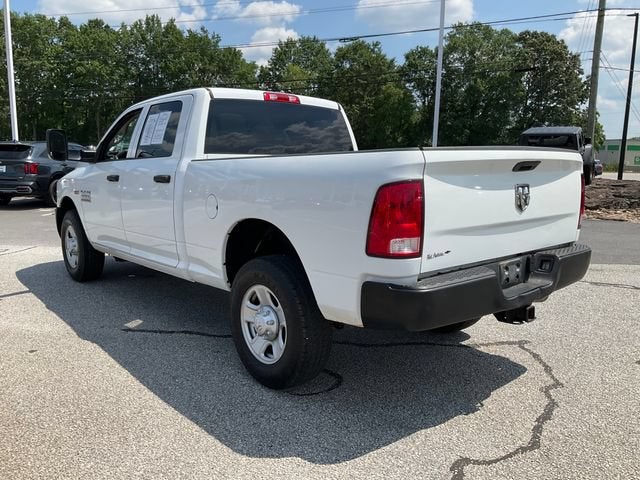 2017 RAM 3500 Tradesman Crew Cab 4x2 6'4" Box
