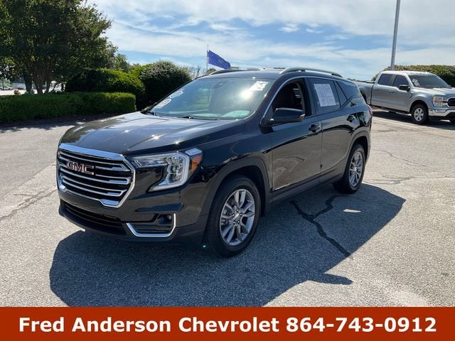 2024 GMC Terrain SLT AWD's photo