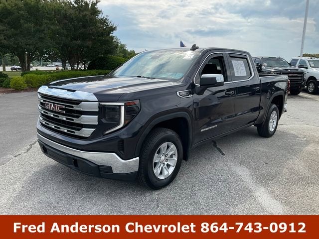 2023 GMC Sierra 4WD Crew Cab Short Box SLE's photo