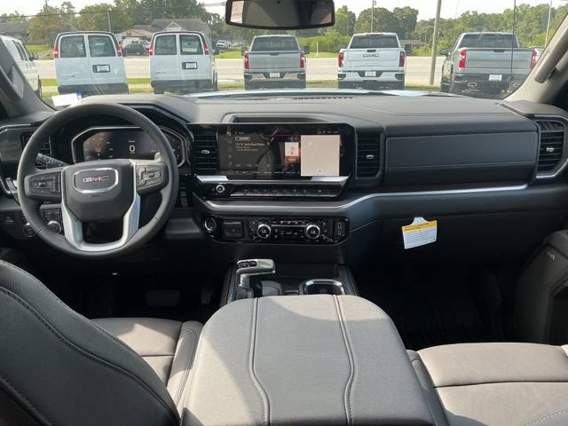 2026 GMC Sierra 1500 SLT - Photo 13