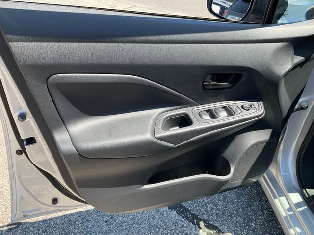 2020 Nissan Versa S 5-Speed Manual Transmission