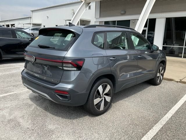 2025 Volkswagen Taos S