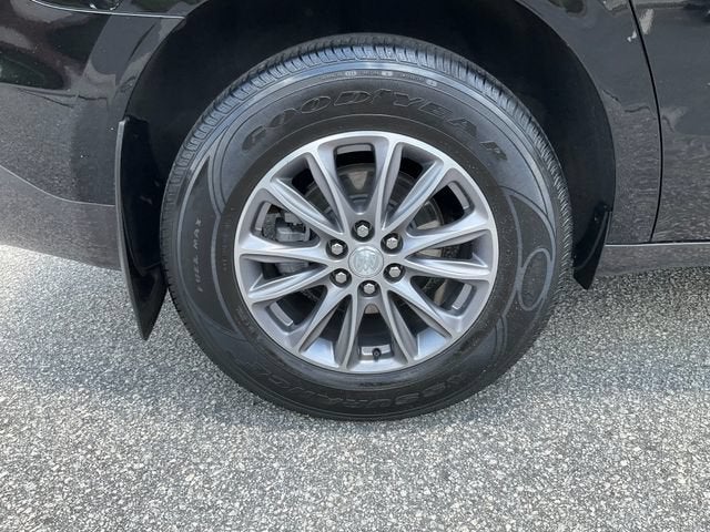 2022 Buick Enclave Essence
